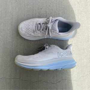 Hoka Clifton 9 Wide
